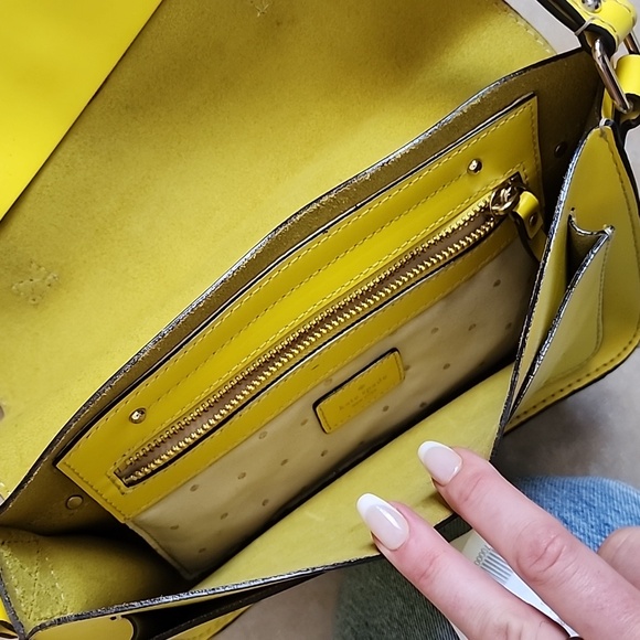 Kate Spade Essex Bagin Yellow - Picture 6 of 12